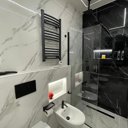 Ferienwohnung Luxury 6 Al Duomo Di Parma Exterior foto
