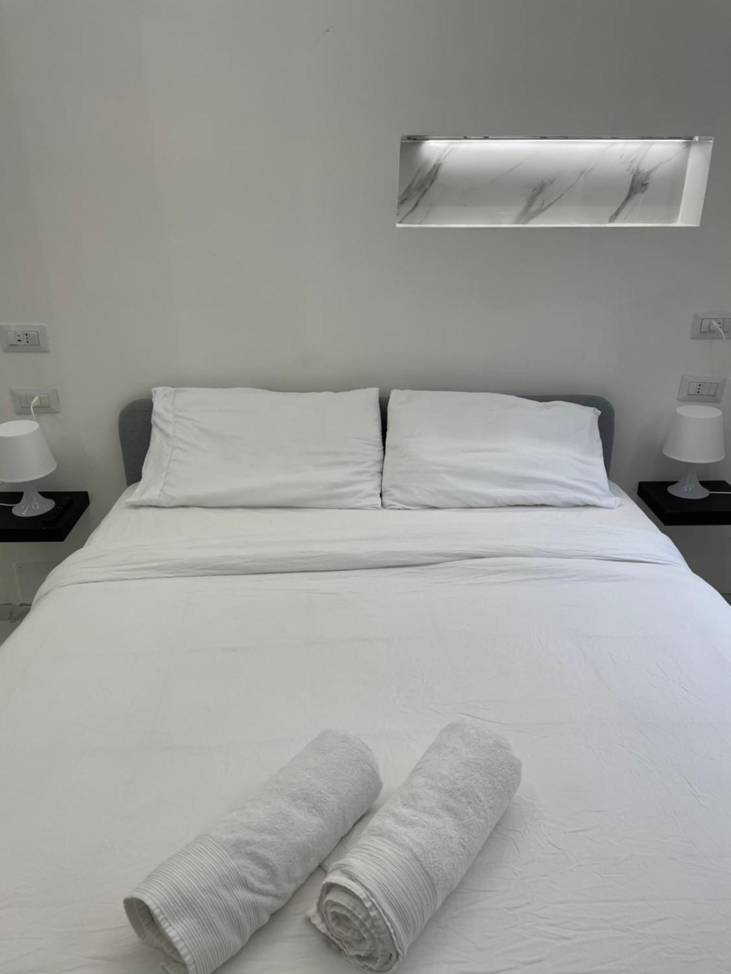 Ferienwohnung Luxury 6 Al Duomo Di Parma Exterior foto
