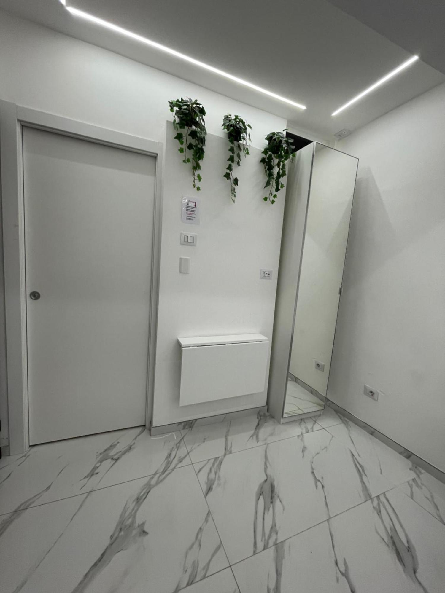 Ferienwohnung Luxury 6 Al Duomo Di Parma Exterior foto